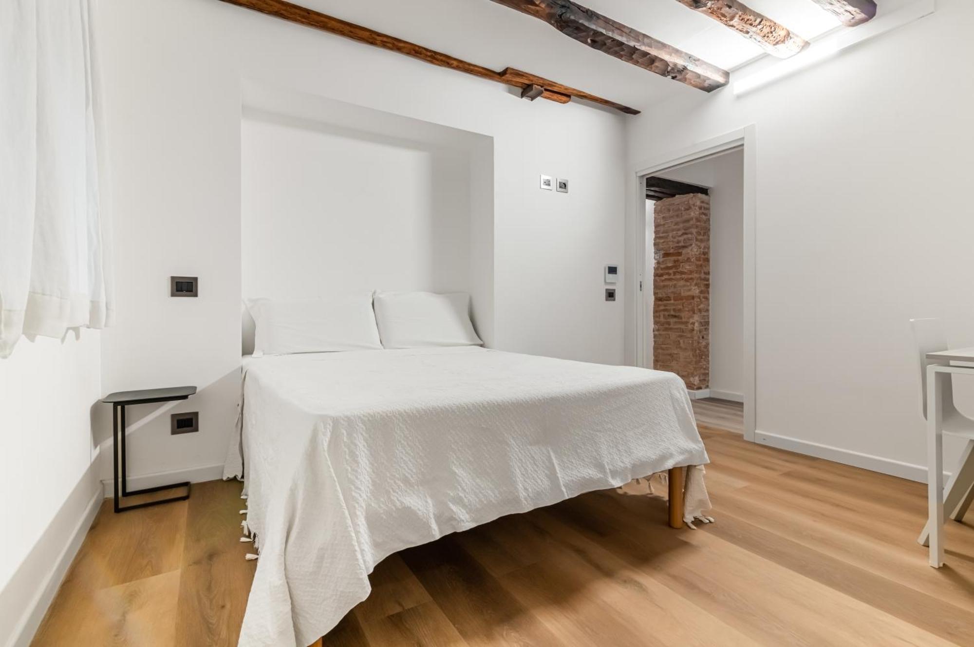 Piazza Indipendenza Loft & Rooms Palermo Eksteriør bilde