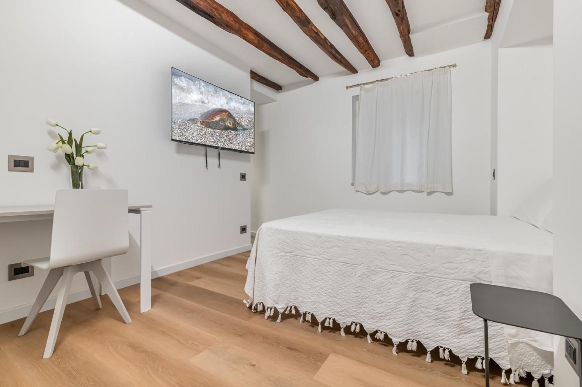 Piazza Indipendenza Loft & Rooms Palermo Eksteriør bilde