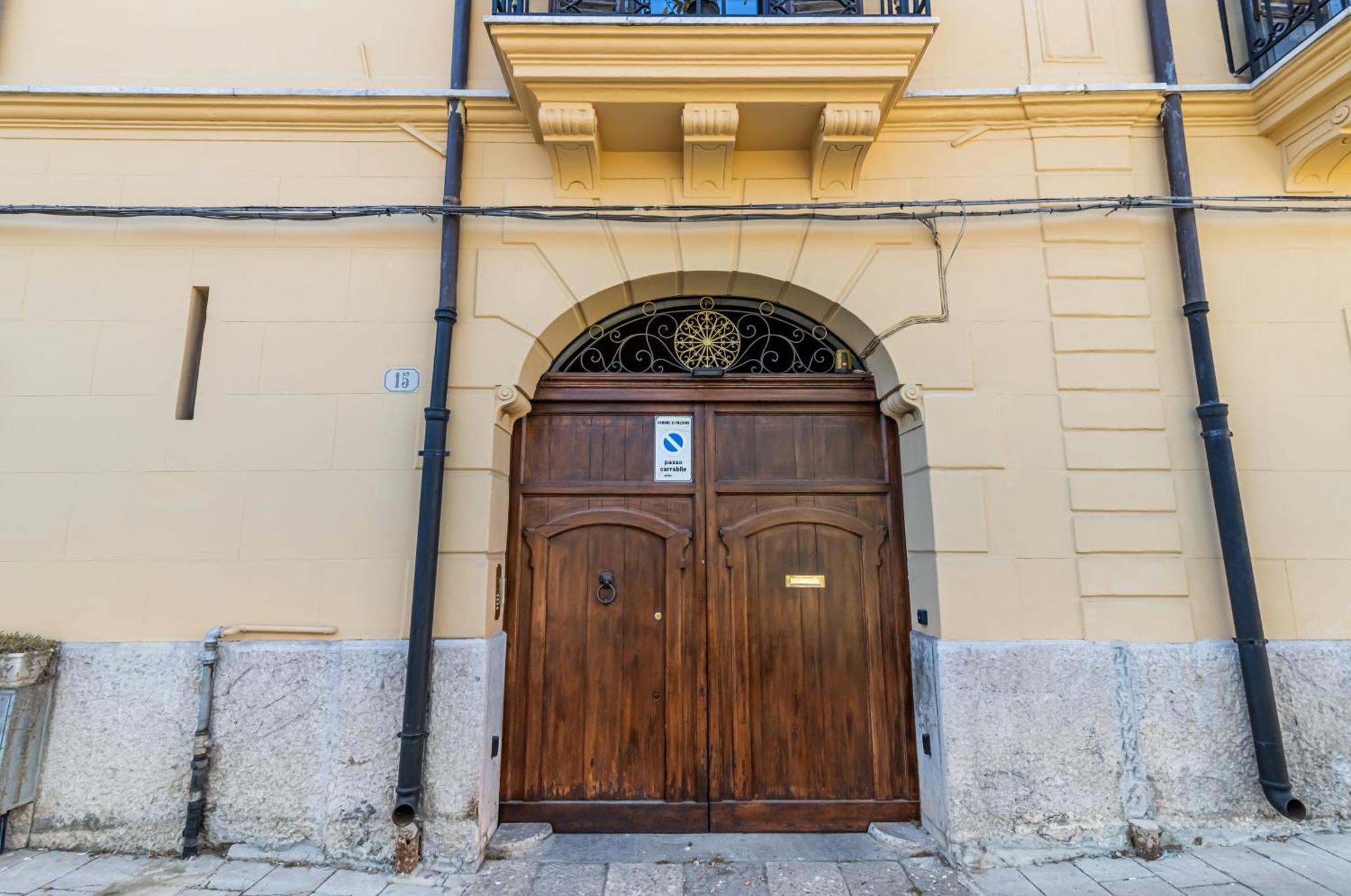 Piazza Indipendenza Loft & Rooms Palermo Eksteriør bilde